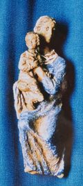 Madonna Keramik 1976 blau.jpg